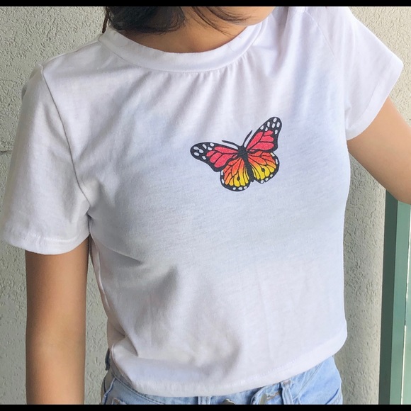Shein butterfly shirt - Picture 2 of 3
